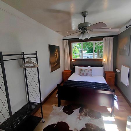 Swiss Cottage Guest House Кейптаун Екстериор снимка