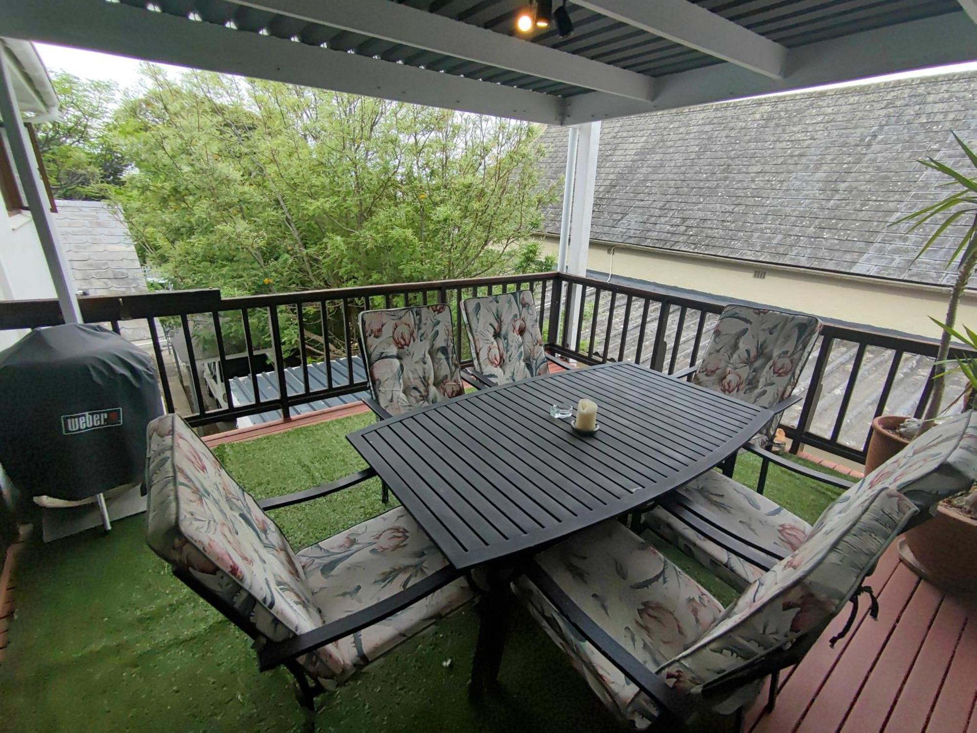 Swiss Cottage Guest House Кейптаун Екстериор снимка
