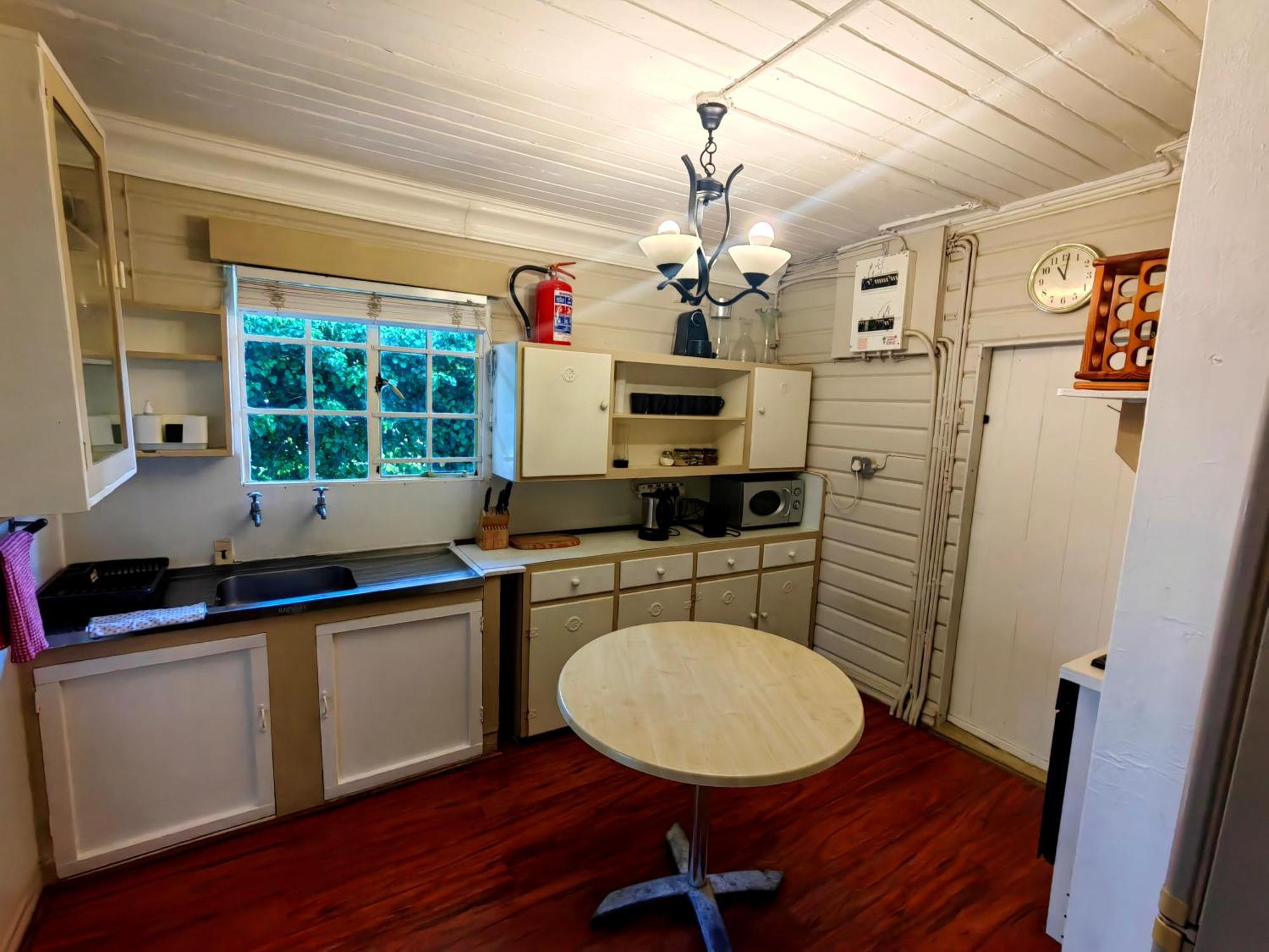 Swiss Cottage Guest House Кейптаун Екстериор снимка